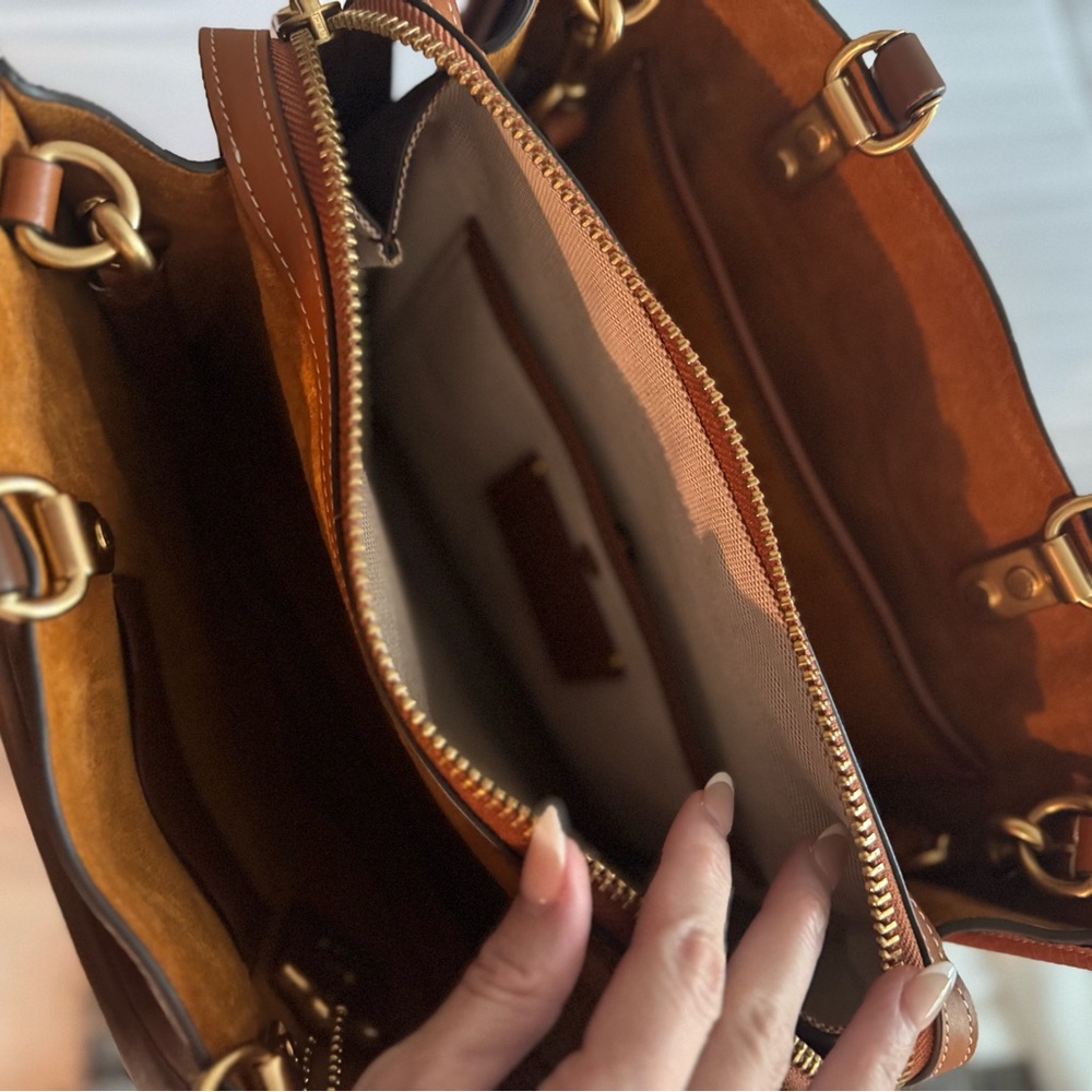 Coach Rogue Elegant Brown Leather Tote Bag - Picture 3 of 8